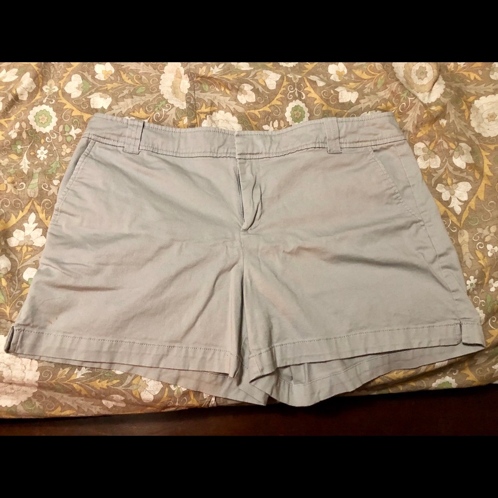 New York & Company shorts